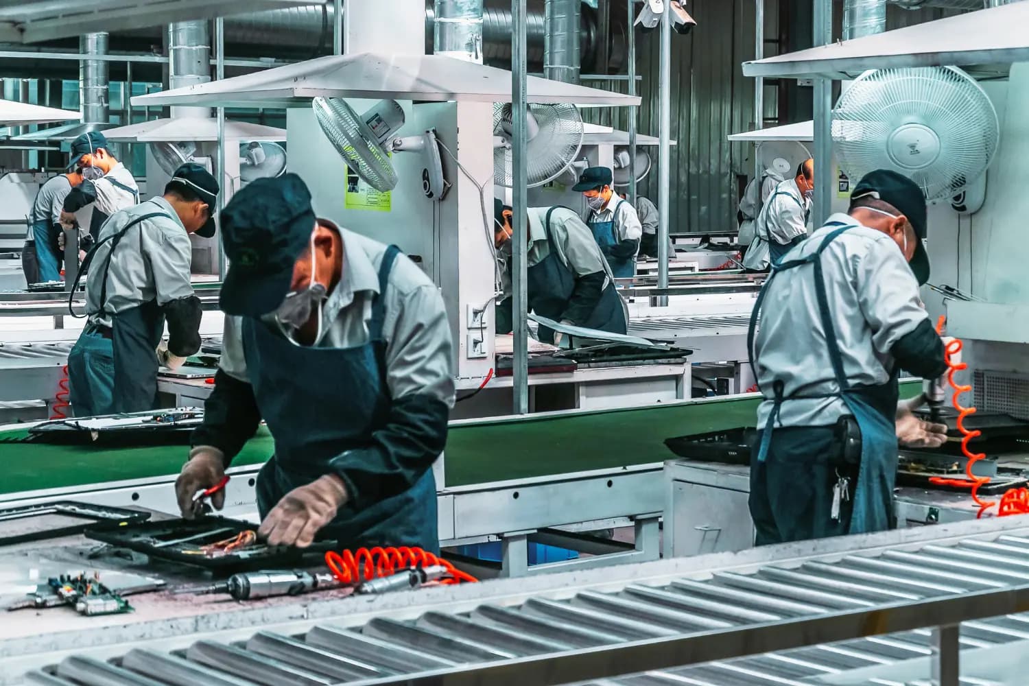 AI in Manufacturing: Top Enterprise Use Cases Across the Value Chain